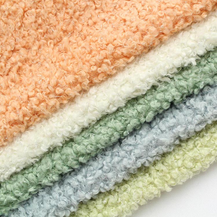 Zergatik ezarri da artilezko ehuna Premium jantzietarako eta barrualdeetarako aukeratutako ehuna bihurtzeko?